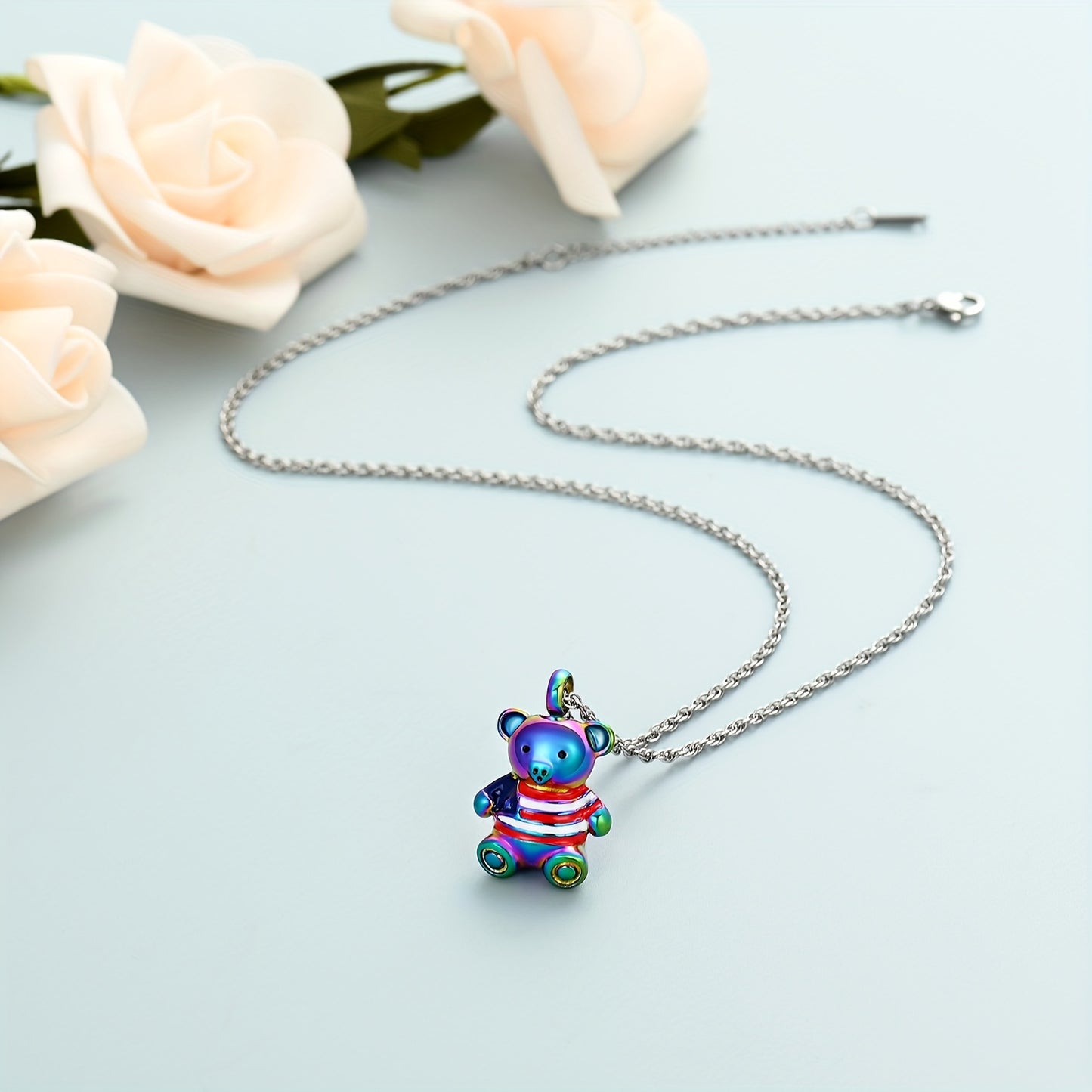 Urn Necklace "Flag Bear"
